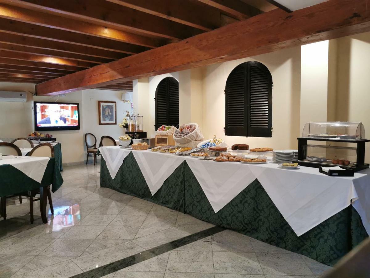 Hieracon Hotel Carloforte (Isola di San Pietro)